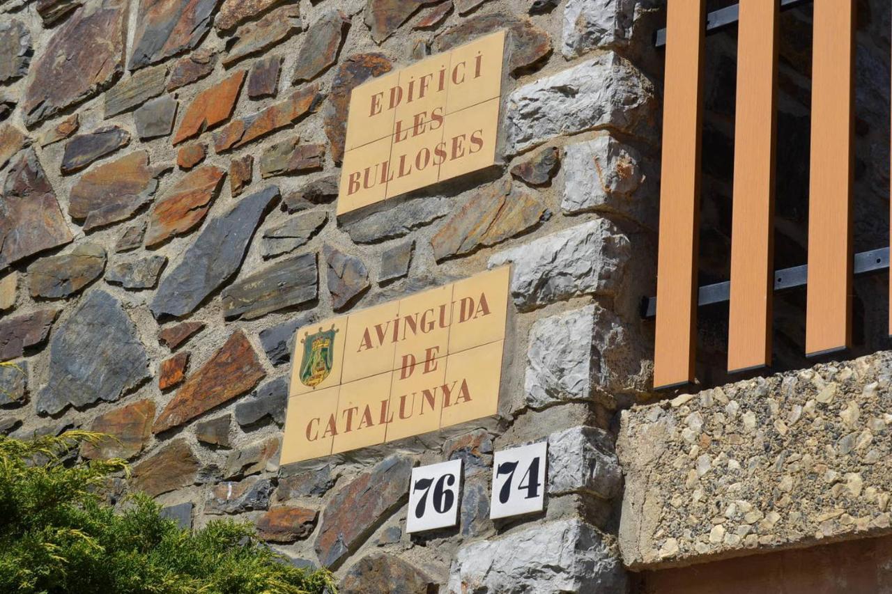 Amplio Apartamento Con Piscina En Llivia Bagian luar foto